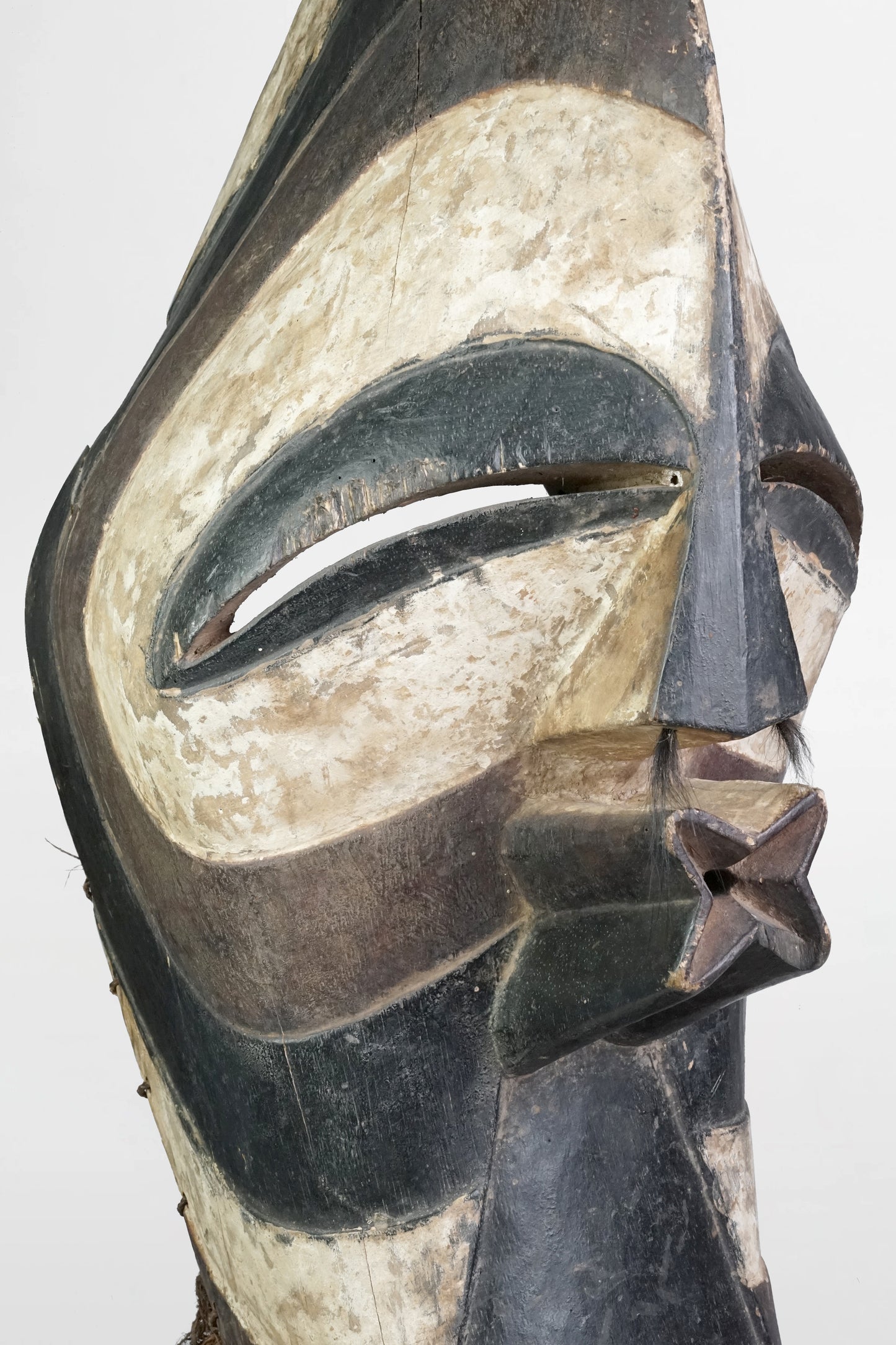 Songye Kifwebe mask (female type) – DR Congo, early 20th century