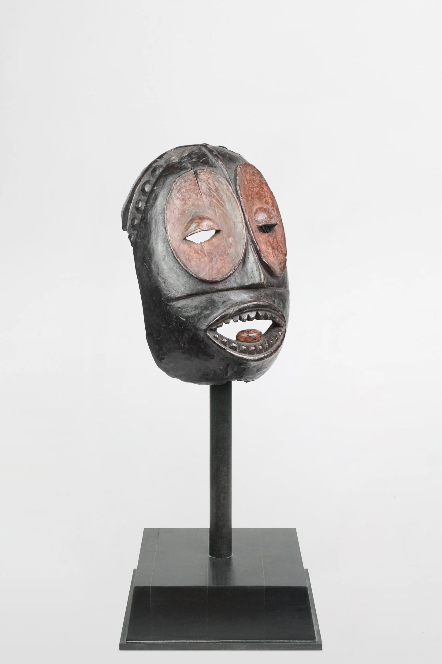 Bembe mask – DR Congo, mid 20th century