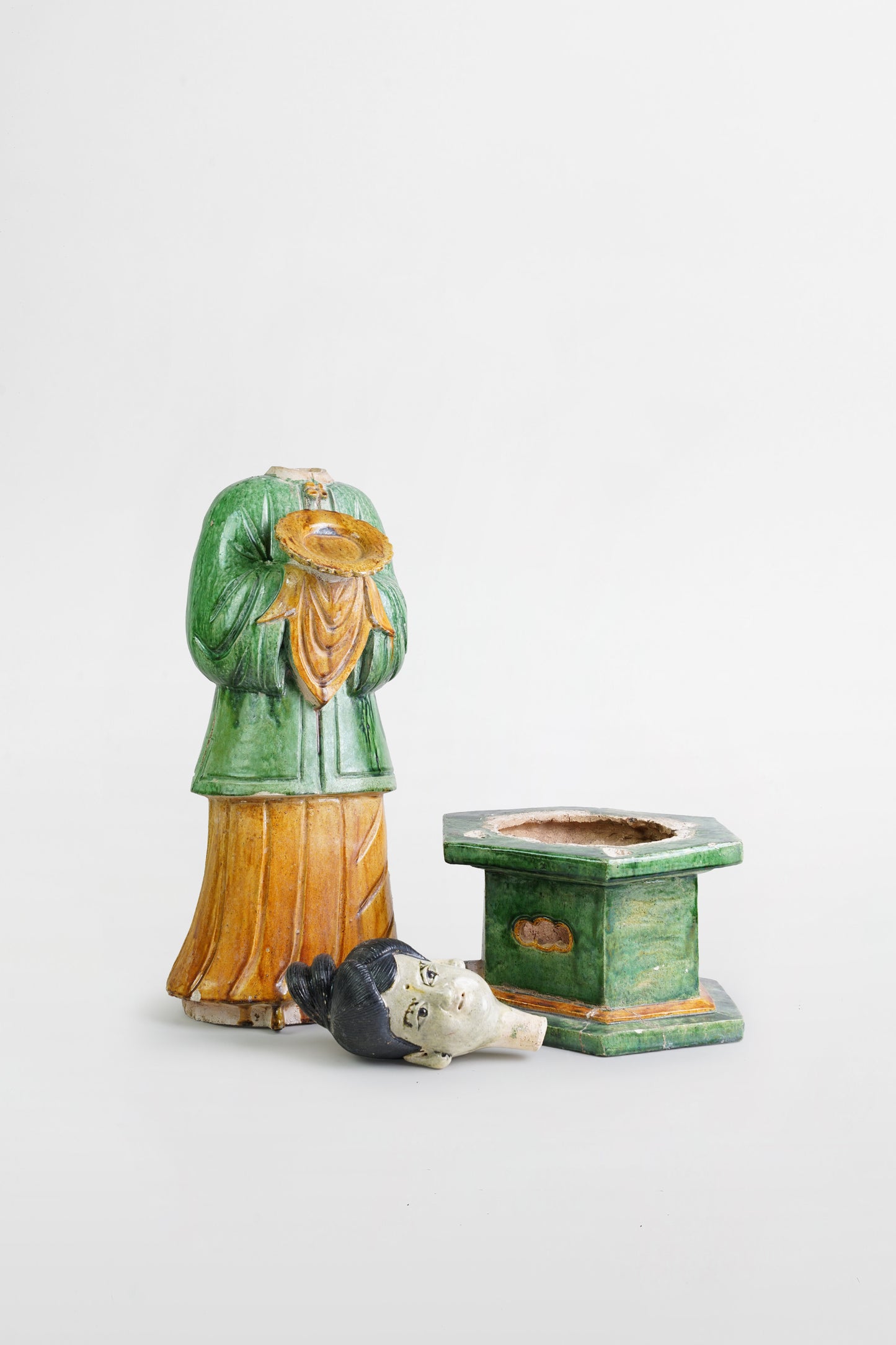 Glazed figures of Attendants – China, Ming dynasty