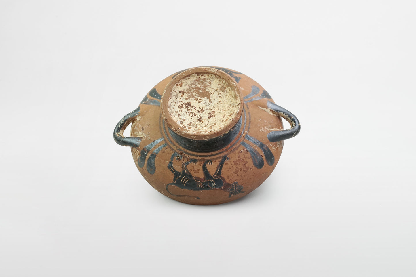 Schwarz glasierte Kylix mit laufendem nackten Athleten – Griechenland, 5. Jahrhundert v. Chr.