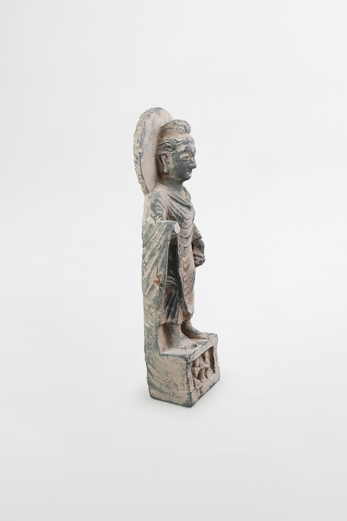 Gandhran Buddha figure – India, 2nd century