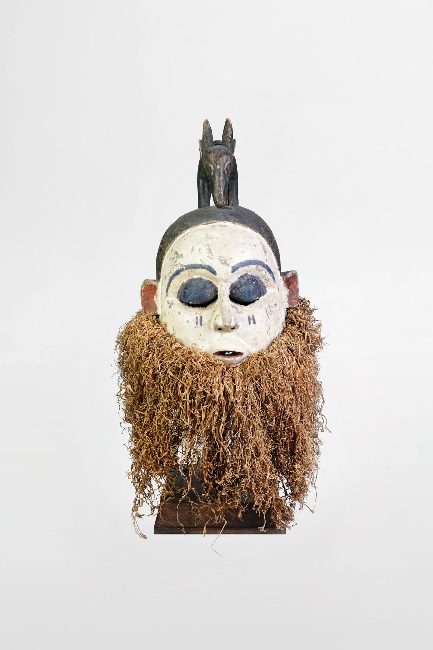 Punu Mukudj mask with animal crest, Punu/Lumbu people – Gabon, early 20th century