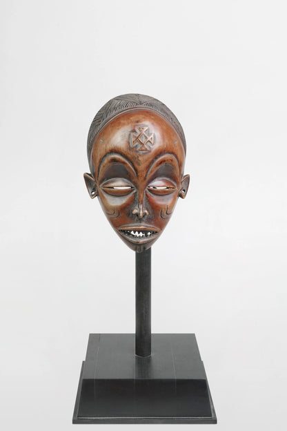 Chokwe mask – Angola/DR Congo, mid 20th century