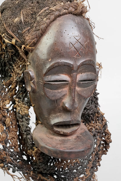 Chokwe Mwana Pwo mask with fiber headdress – Angola/DR Congo, mid 20th century