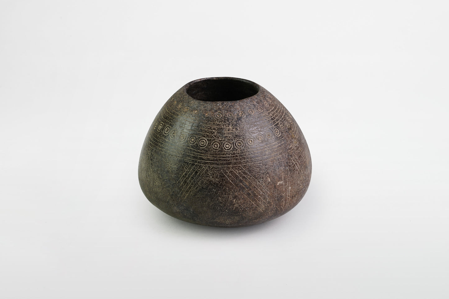 Heilgefäß aus Stein – Anatolien, ca. 2000 v. Chr.