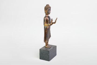 Vergoldete Buddhastatue aus Bronze – Thailand, ca. 1700