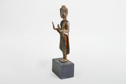 Vergoldete Buddhastatue aus Bronze – Thailand, ca. 1700