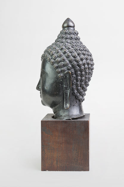 Bronzener Kopf des Buddha – Thailand, Lan Na, 18. Jahrhundert