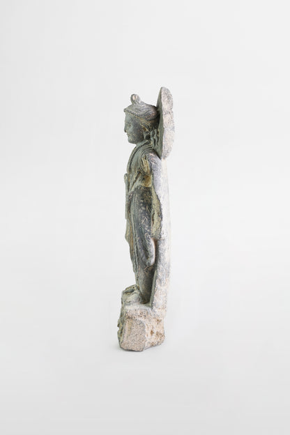 Bodhisattva-Figur aus Gandhran – Indien, 2.–3. Jahrhundert