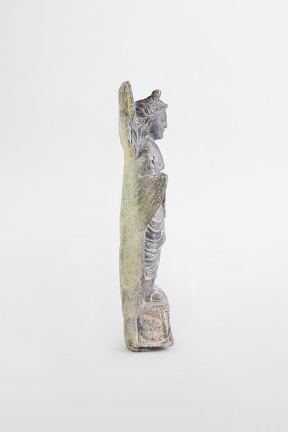 Bodhisattva-Figur aus Gandhran – Indien, 2.–3. Jahrhundert