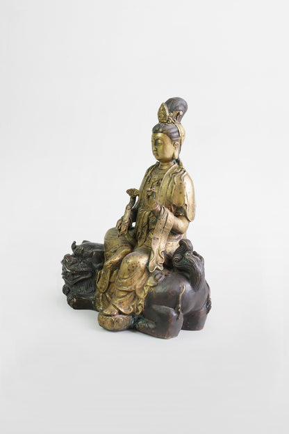 Bronzefigur von Simha-Vahana Manjushri – Tibet, 18. Jahrhundert