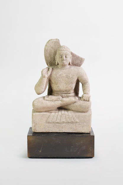 Figur des sitzenden Shahi – Indien, 5.–8. Jahrhundert