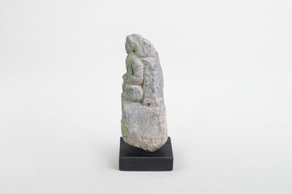 Gandharan-Buddha-Figur – Indien, 2.–3. Jahrhundert