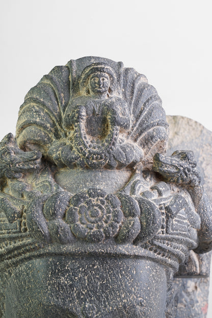 Gandharanischer Bodhisattva-Kopf – Indien, 2.–3. Jahrhundert