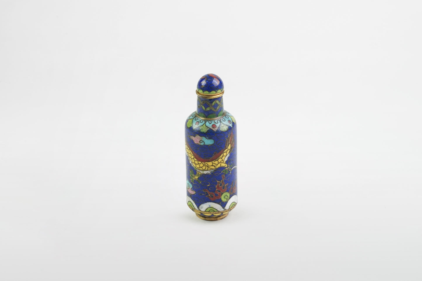 Cloisonné snuff bottle – China, 18th/19th century