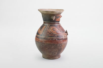 Bemalte Terrakottavase aus Recuay – Peru, 1.–4. Jahrhundert