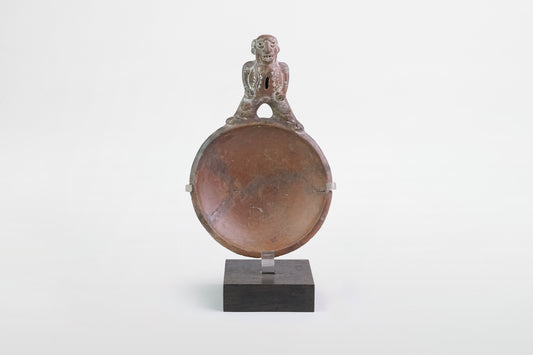 Schale mit anthropomorpher Figur, Region Nicoya – Costa Rica, ca. 7. Jahrhundert