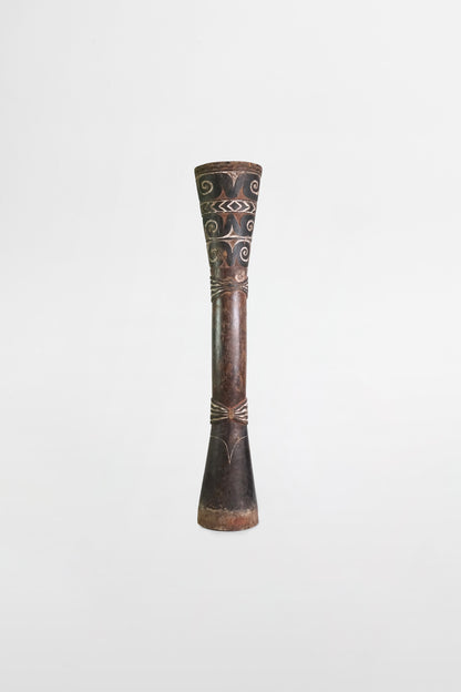 Wooden drum in hourglass shape (kundu), Asmat – Papua New Guinea, 20th century