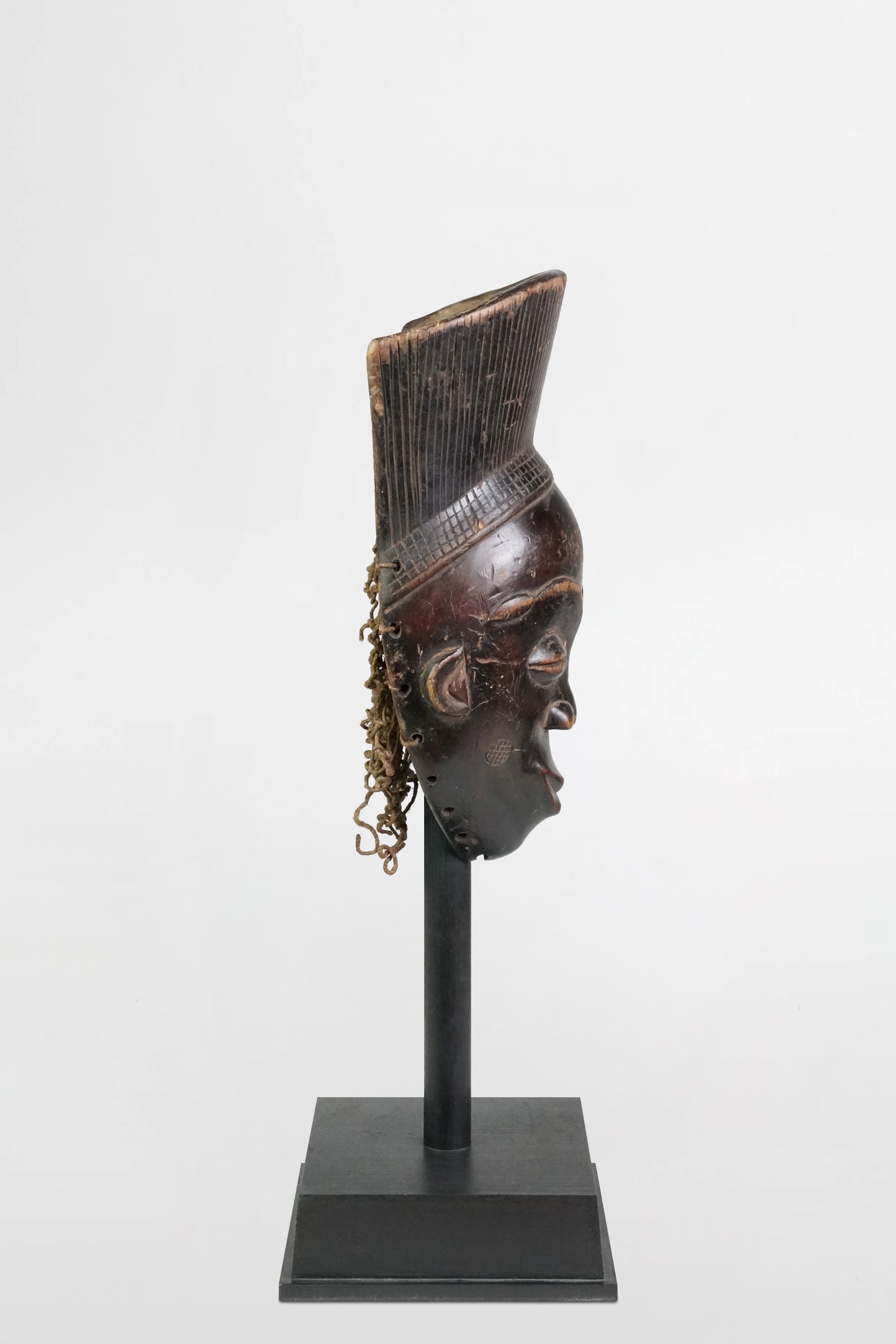 Chokwe Mwana Pwo mask – Angola/DR Congo, early 20th century